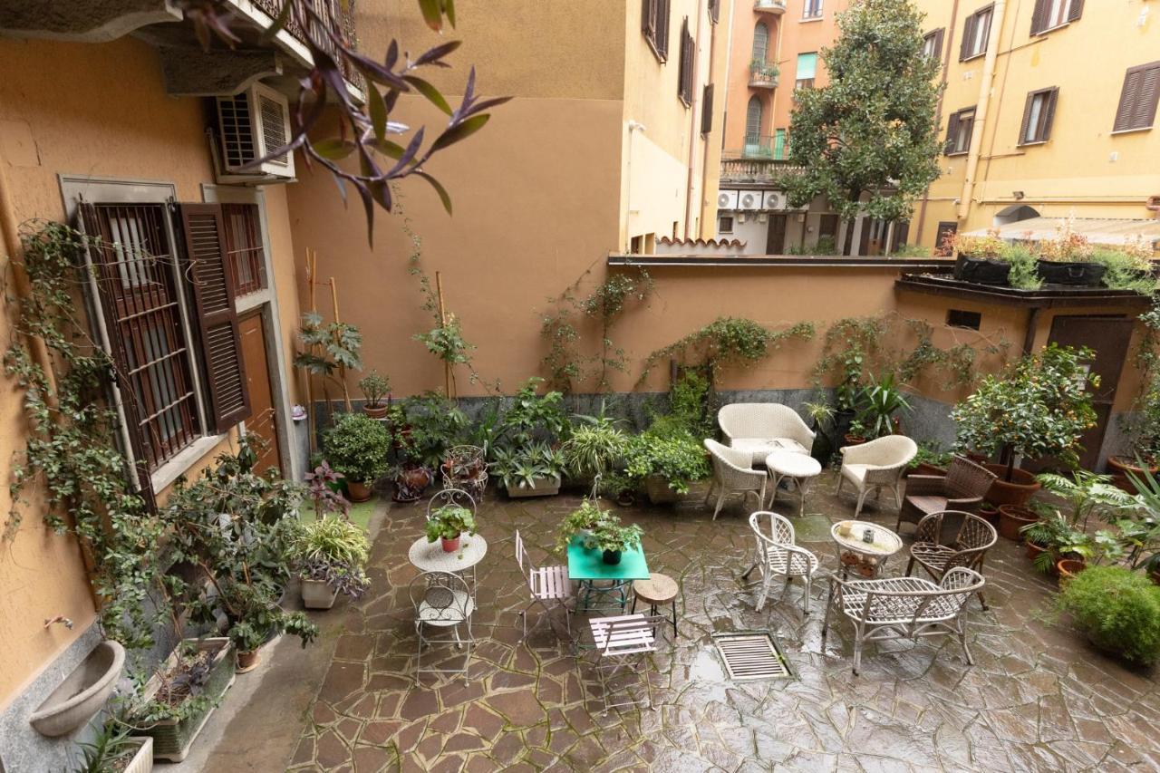 Camera Monolocale Milan Exterior photo